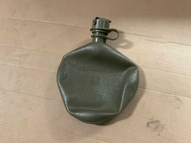 Water bottle (6x) - afbeelding 1 van  2