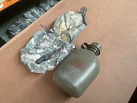 Water bottle with pouch (5x) - afbeelding 1 van  4