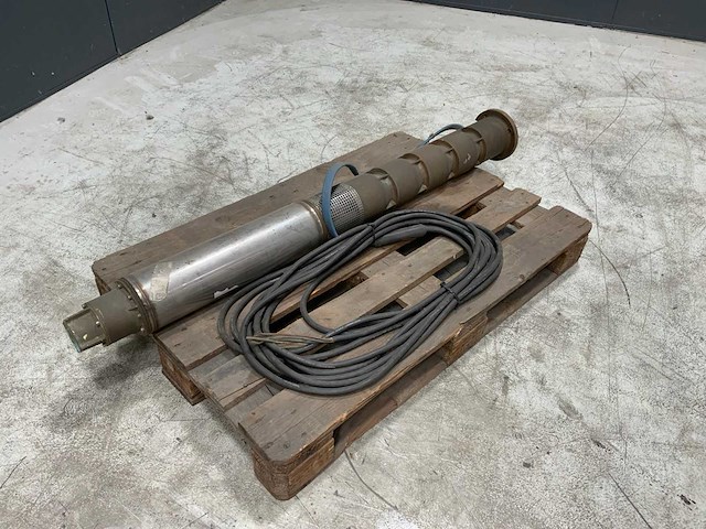 Water bronpomp - afbeelding 1 van  3