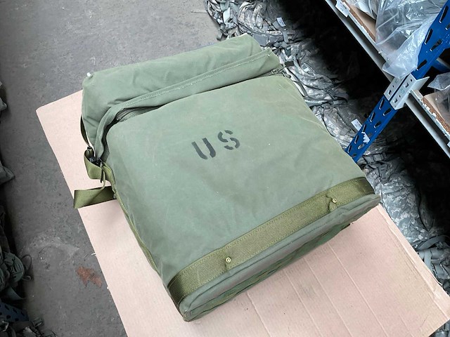 Water can case - afbeelding 1 van  5