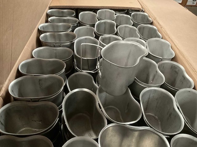 Water canteen cup (235x) - afbeelding 1 van  4