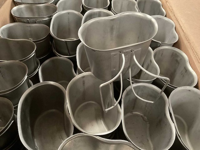 Water canteen cup (235x) - afbeelding 2 van  4