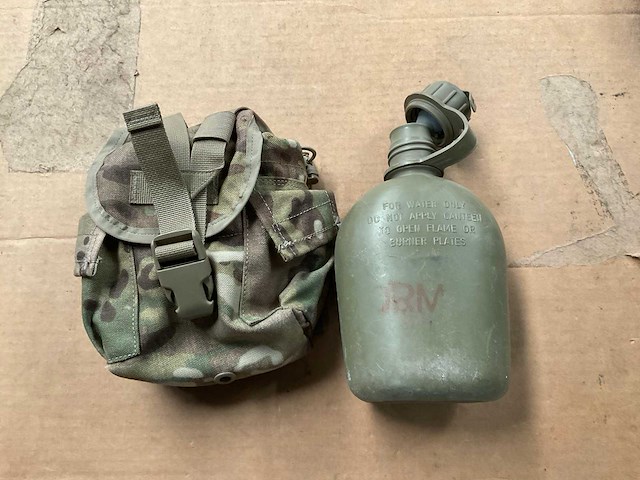 Water canteen with pouch ocp (4x) - afbeelding 1 van  3