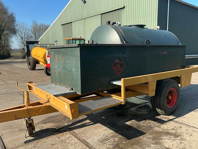 Water tank met honda motor - afbeelding 9 van  10