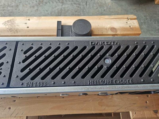 Waterafvoer goten (ca. 16st) - afbeelding 3 van  4