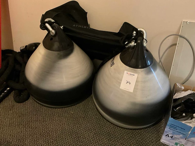 Waterbag boxing bag (2x) - afbeelding 1 van  3