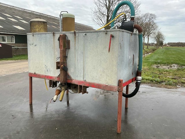 Waterbak/buffer vat met pomp - afbeelding 1 van  18