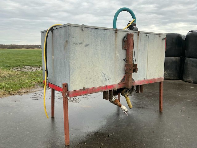 Waterbak/buffer vat met pomp - afbeelding 12 van  18