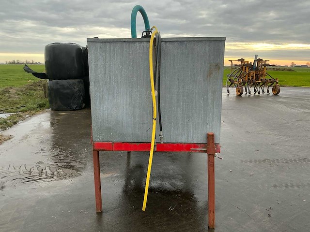 Waterbak/buffer vat met pomp - afbeelding 13 van  18