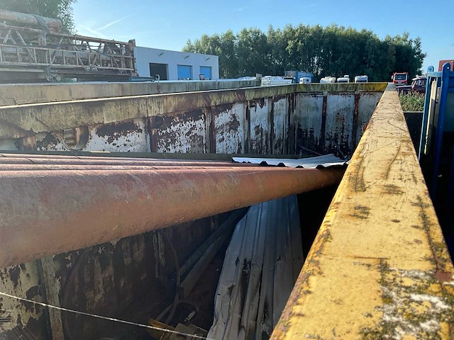 Waterbasin en boorbuizen - afbeelding 6 van  14