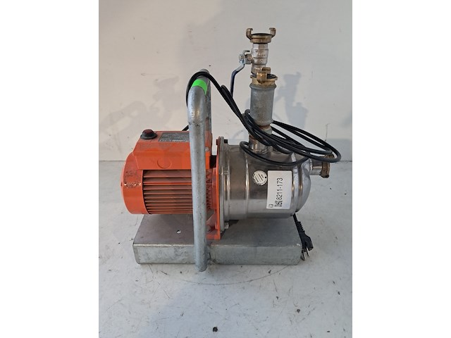 Waterbedpomp - 230v calpeda, ngxm 2, bouwjaar 2014 - afbeelding 1 van  5