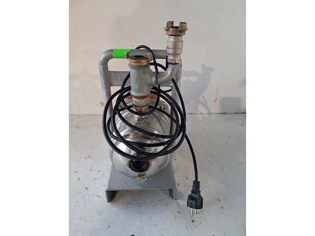 Waterbedpomp - 230v calpeda, ngxm 2, bouwjaar 2014 - afbeelding 2 van  5