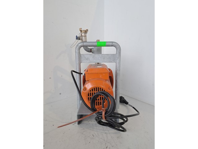 Waterbedpomp - 230v calpeda, ngxm 2, bouwjaar 2020 - afbeelding 8 van  12