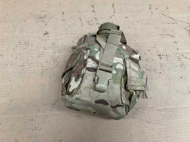 Waterbottle in pouch (4x) - afbeelding 3 van  3