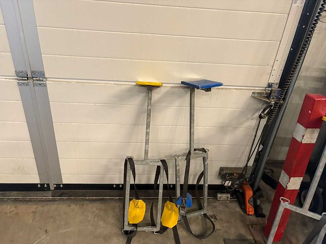 Waterdrager (2x) - afbeelding 1 van  1