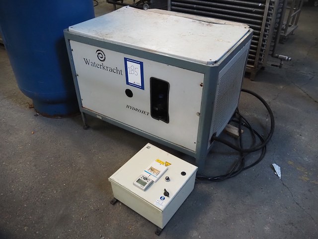 Waterkracht - afbeelding 2 van  7