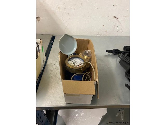 Watermeter 5/4 buitendraad met inpuls aansturing - afbeelding 1 van  1