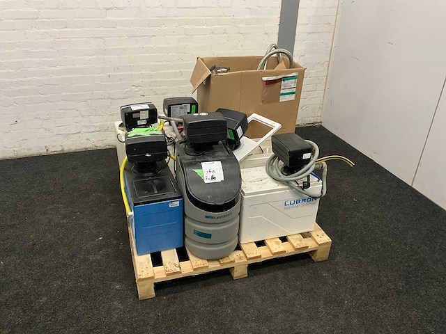 Waterontharder (7x) - afbeelding 1 van  8