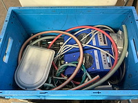 Waterontharder en sop doseer machine - afbeelding 2 van  4