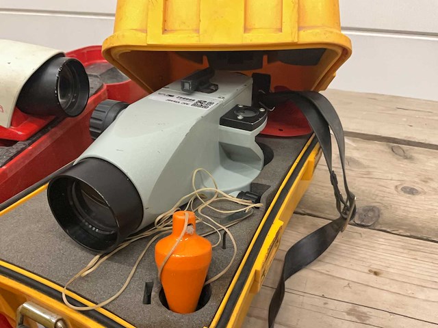 Waterpas toestel (3x) - afbeelding 3 van  5