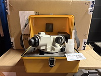 Waterpasinstrument nikon, ae-7 - afbeelding 1 van  4