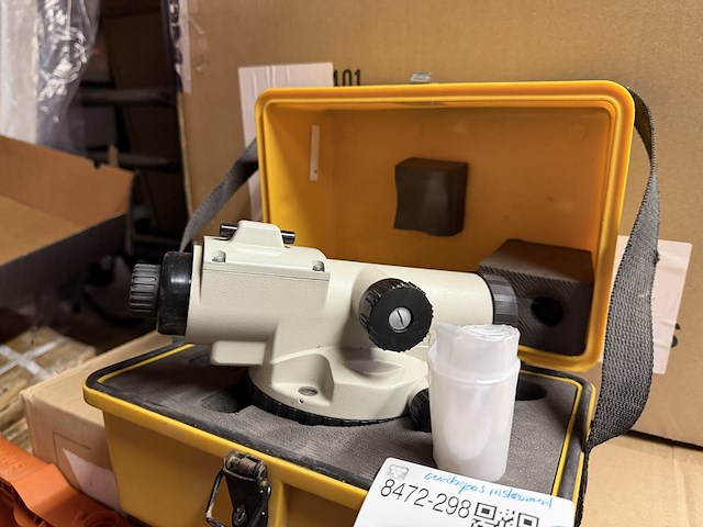 Waterpasinstrument nikon, ae-7 - afbeelding 2 van  4