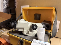 Waterpasinstrument nikon, ae-7 - afbeelding 2 van  4