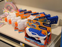Waterpistolen aquafun, 5 stuks in schap. - afbeelding 2 van  2
