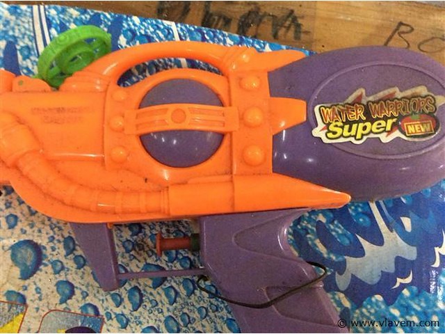 Waterpistool - afbeelding 2 van  2