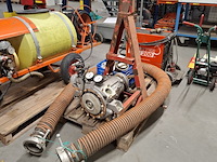 Waterpomp + diverse koppelstukken - afbeelding 1 van  17