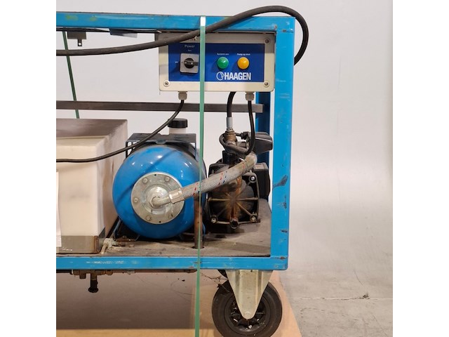 Waterpomp en watertank op transportkar., o.a. leader, o.a. inoxplus 240 - afbeelding 2 van  8