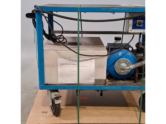 Waterpomp en watertank op transportkar., o.a. leader, o.a. inoxplus 240 - afbeelding 3 van  8