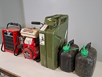 Waterpomp, heteluchtkachel en jerrycans, o.a. kelfort en honda, o.a wb10 - afbeelding 7 van  13