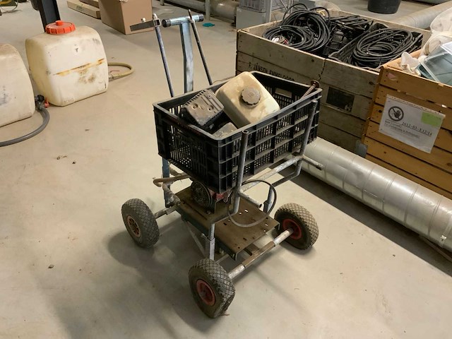 Waterpomp met honda gx 120 motor - afbeelding 1 van  6