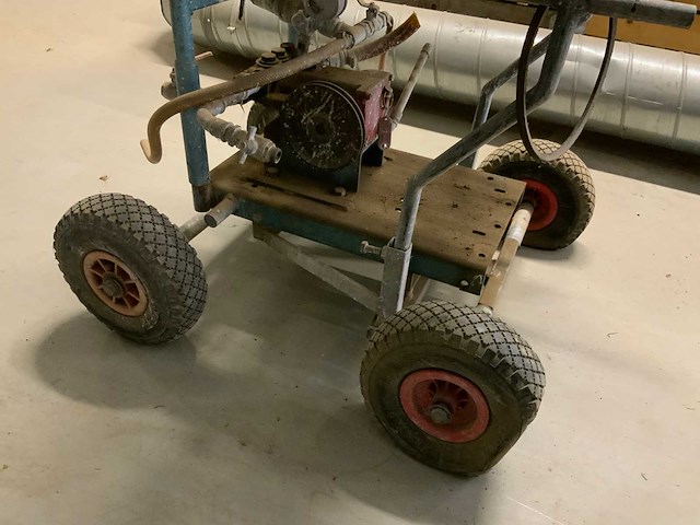 Waterpomp met honda gx 120 motor - afbeelding 3 van  6