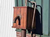 Waterpomp met zwengel - afbeelding 6 van  7