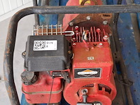 Waterpomp op benzine, homelite, 111dp2-b, rood, inclusief 4x waterslang - afbeelding 6 van  18
