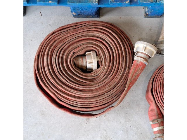 Waterpomp op benzine, homelite, 111dp2-b, rood, inclusief 4x waterslang - afbeelding 7 van  18