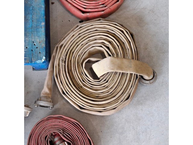 Waterpomp op benzine, homelite, 111dp2-b, rood, inclusief 4x waterslang - afbeelding 9 van  18