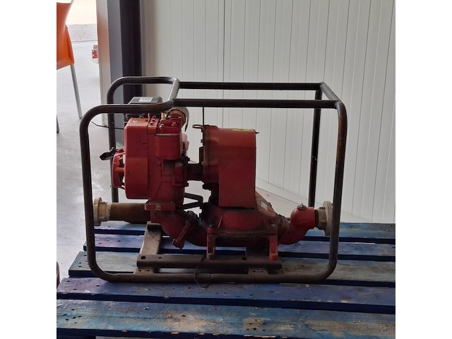 Waterpomp op benzine, homelite, 111dp2-b, rood, inclusief 4x waterslang - afbeelding 15 van  18