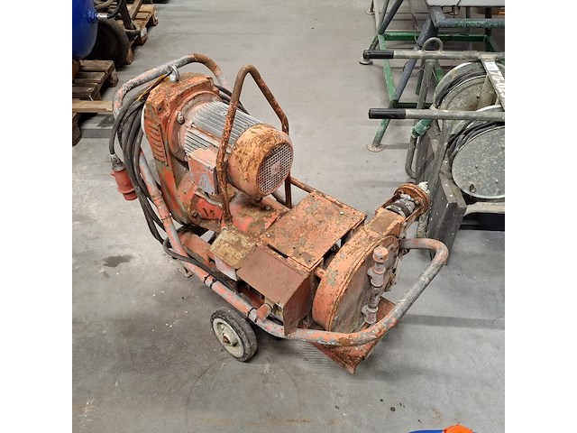 Waterpomp op wielen, sew - afbeelding 3 van  11
