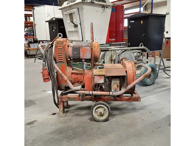 Waterpomp op wielen, sew - afbeelding 11 van  11