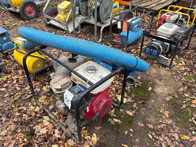 Waterpomp - afbeelding 1 van  5