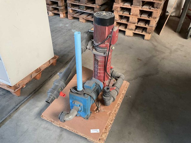 Waterpomp - afbeelding 1 van  4