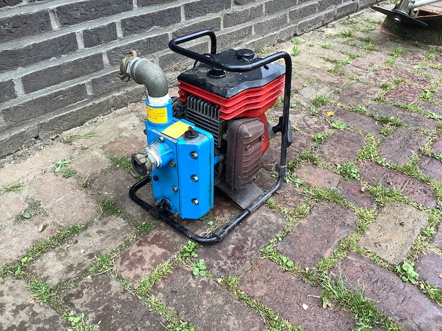Waterpomp - afbeelding 6 van  6