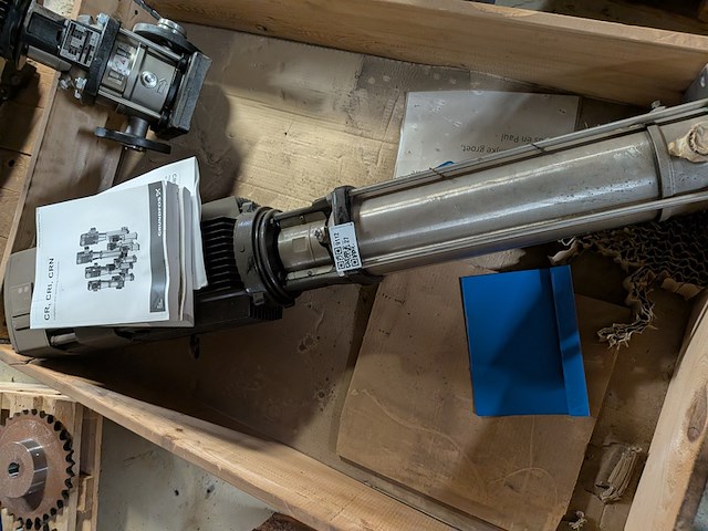 Waterpompen 1 x lage druk 1 x hoge druk, grundfos - afbeelding 1 van  6