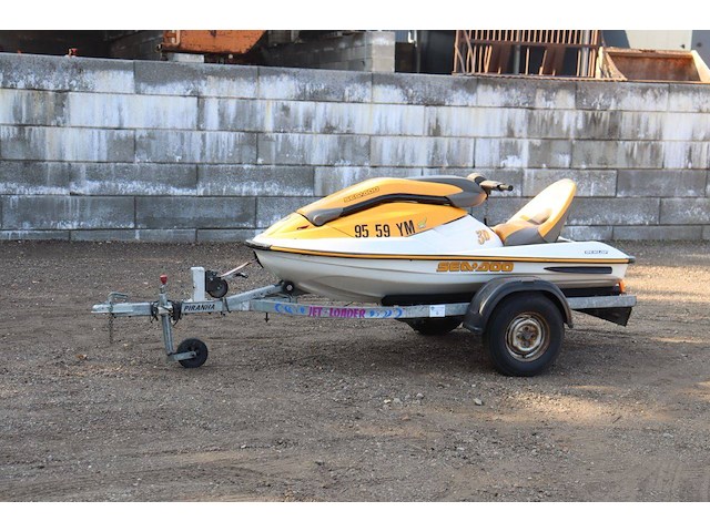 Waterscooter sea-doo 9559ym benzine - afbeelding 1 van  1