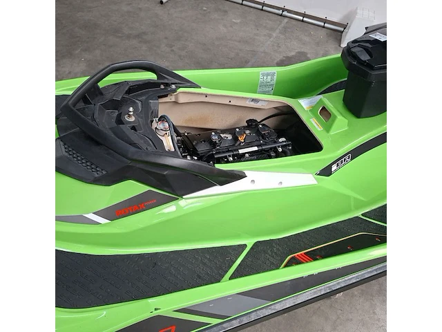 Waterscooter, sea doo, gtr - afbeelding 21 van  50
