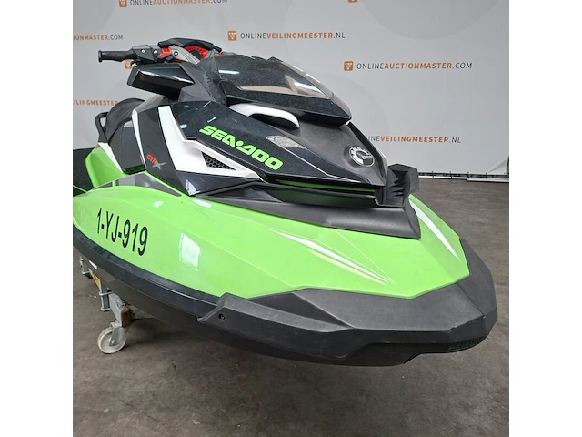 Waterscooter, sea doo, gtr - afbeelding 12 van  50