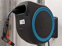 Waterslanghaspel 25m, gardena, zwart blauw - afbeelding 1 van  5